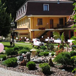 Hotel Nosal, Praag