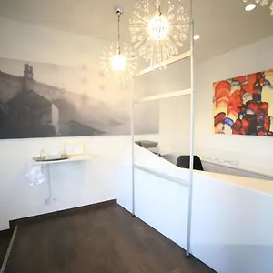 Hotel Leon, Praag