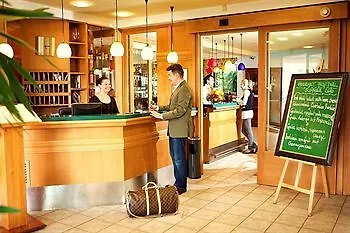 特罗哈酒店 布拉格 酒店